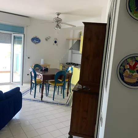 Danny Apartment